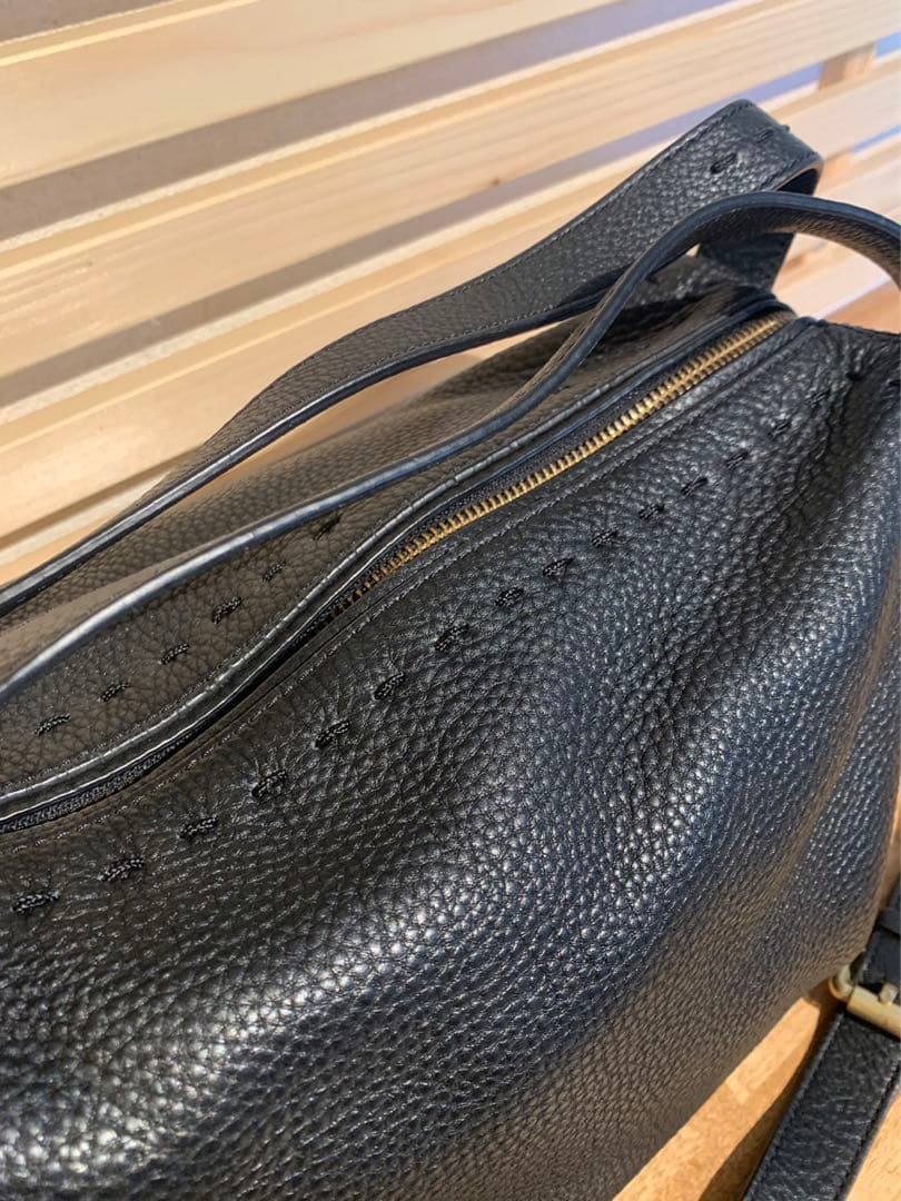 美品 COLE HAAN ショルダーバッグ