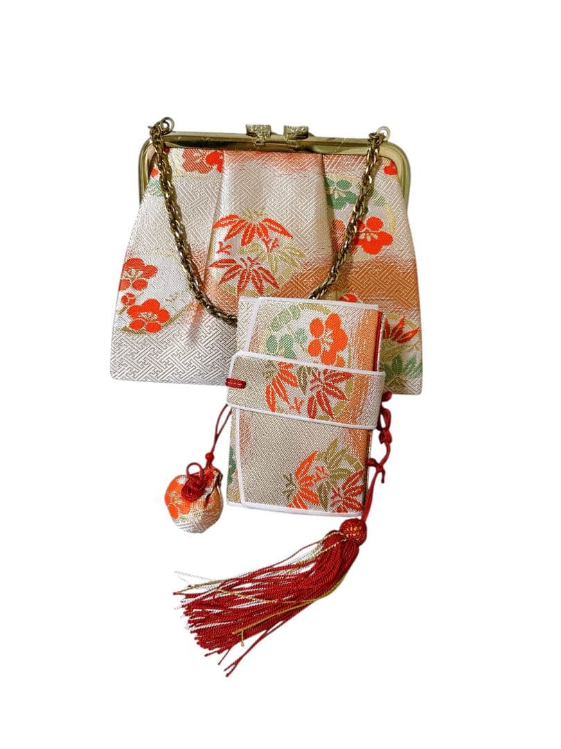 正絹レトロ着物♡七五三　7歳　女の子　フルセット　一式　白系