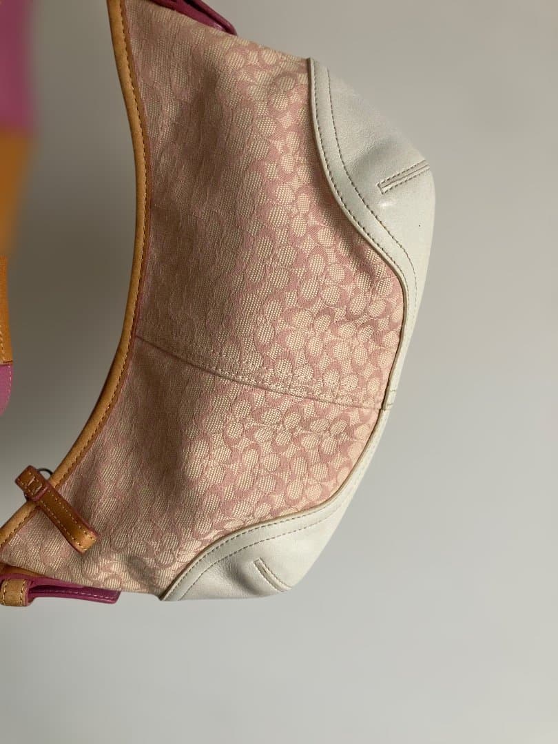 コーチ　アクセサリーポーチ　ショルダーバッグ　6351