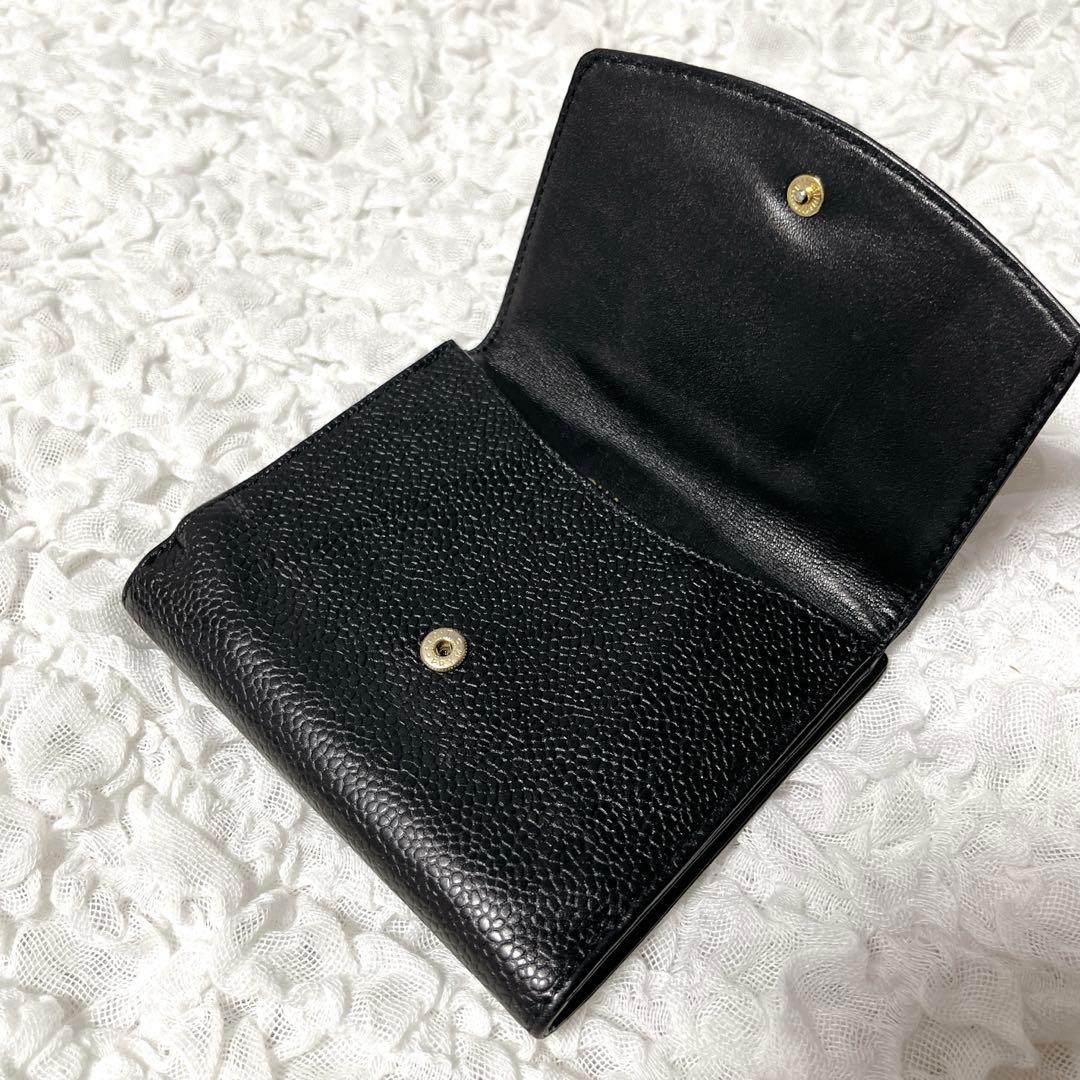 CHANEL ブラックレザー 二つ折り財布　キャビアスキン　ココマーク　本革