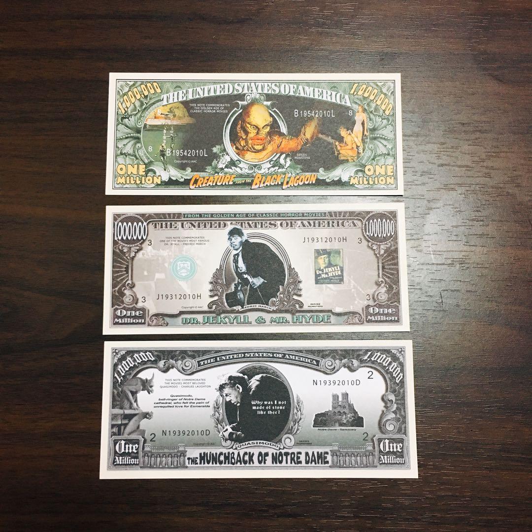 アメリカ ホラー映画 100万ドル紙幣 紙モノ男の隠れ家趣味の部屋インテリア