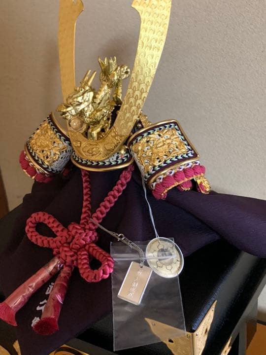 平安武久 五月人形 兜飾り　飾り台 元箱 在銘久月　箔押竜頭 宝石持 水晶