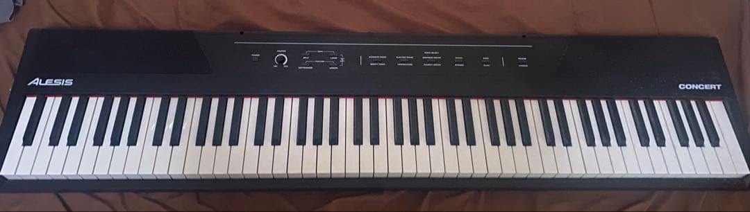 alesis 電子ピアノ　88鍵盤