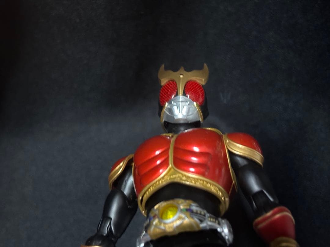 【期間限定値下げ】発光改造　仮面ライダークウガ　フィギュア