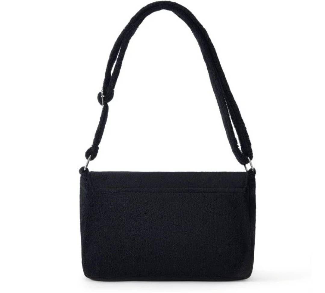 ymm17　ショルダーバッグ ホワイト ノベルティ