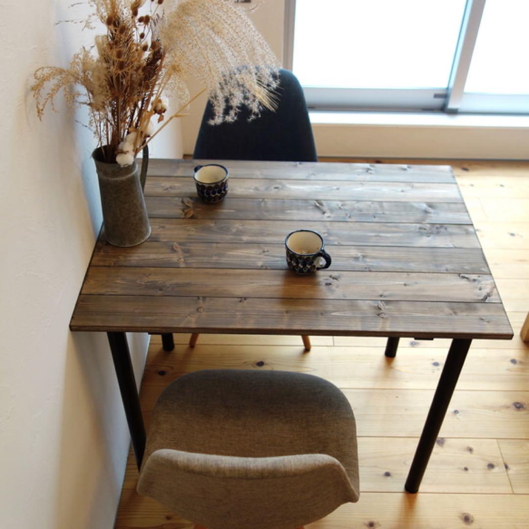 無垢材のダイニングテーブル【ハンドメイド家具】　D