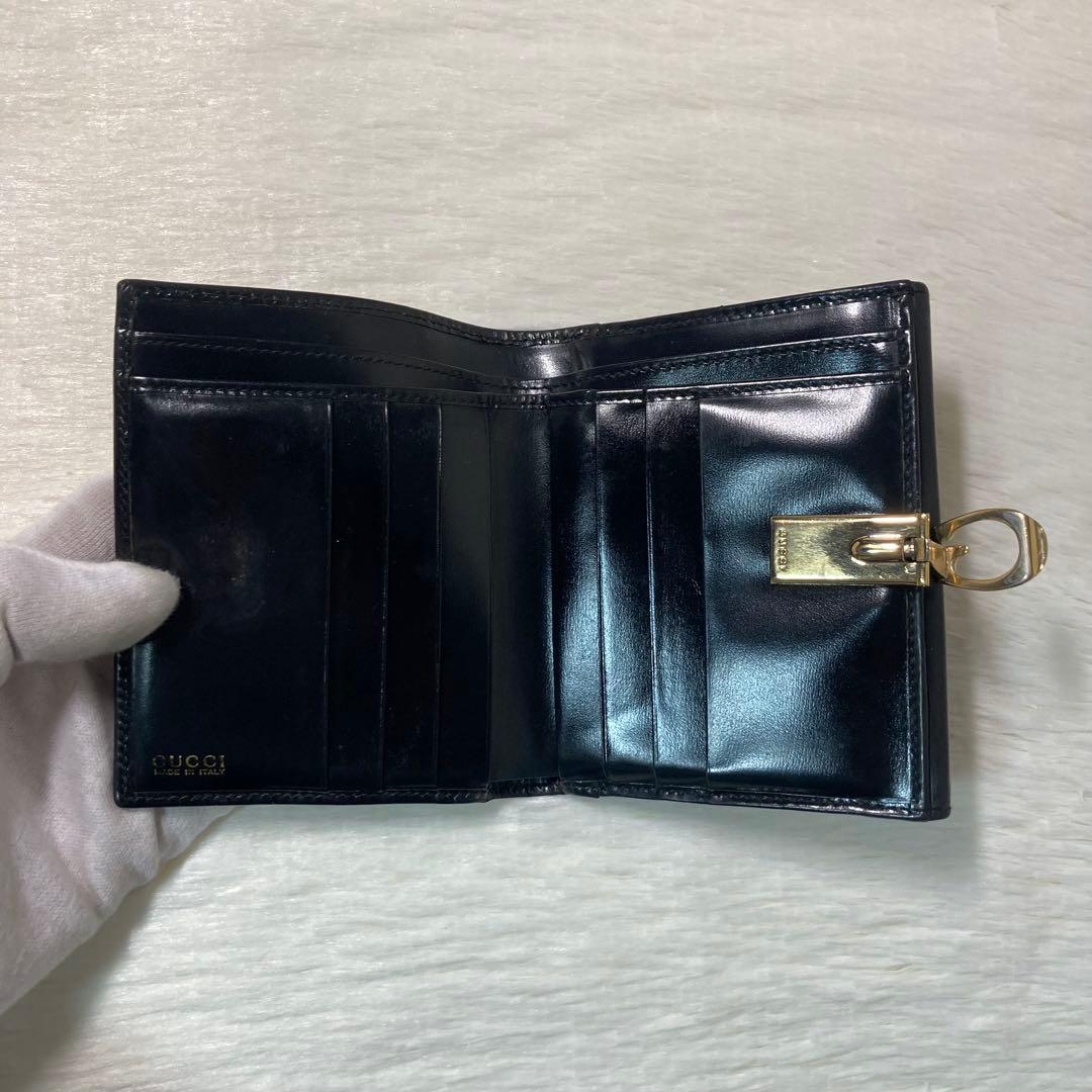 お買い得品　GUCCI グッチ　二つ折り　折り財布　折りたたみ　黒　赤　バイカラ