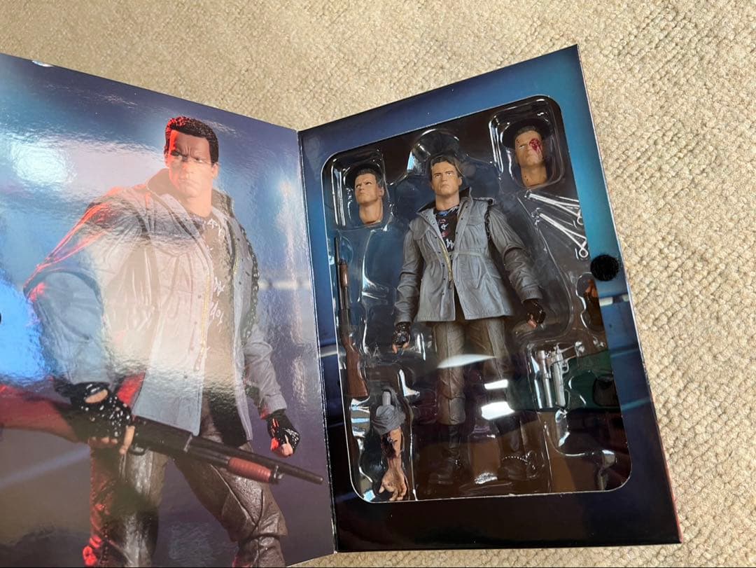 ターミネーター T-800 フィギュア NECA