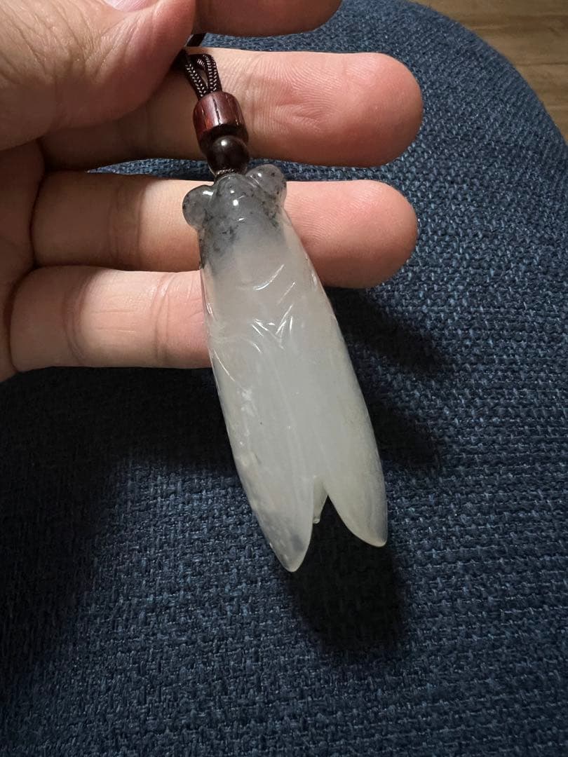 高品質 玉石彫刻 蝉　ペンダント　コレクション 送料無料