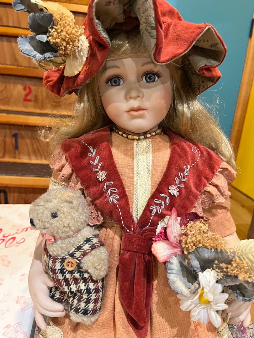 ビスクドール　ドイツ少女アンティークドール西洋人形cadeau ポーセリンドール