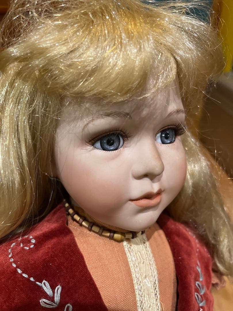 ビスクドール　ドイツ少女アンティークドール西洋人形cadeau ポーセリンドール