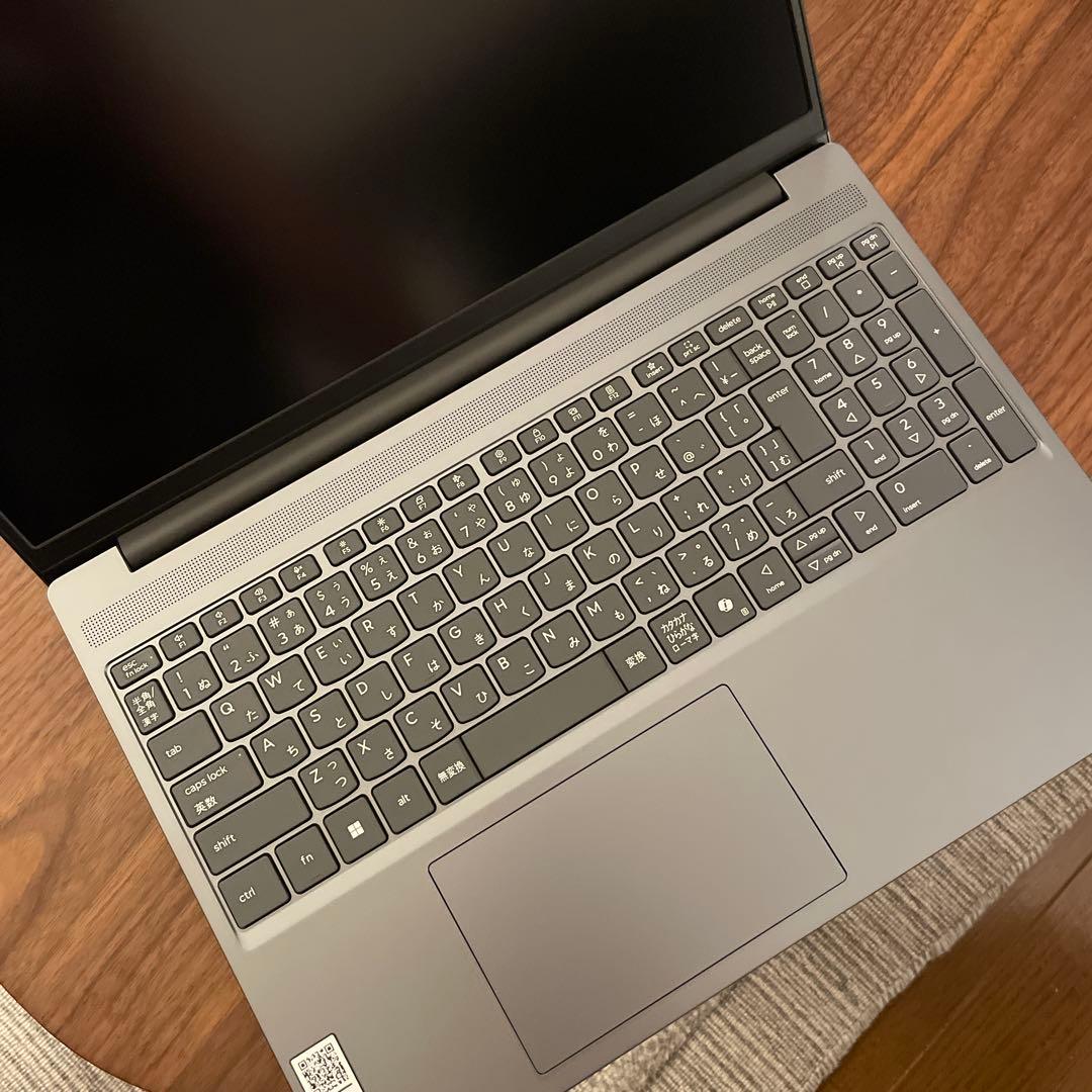 新品 ノートパソコン Lenovo IdeaPad Slim 3 15IRH10