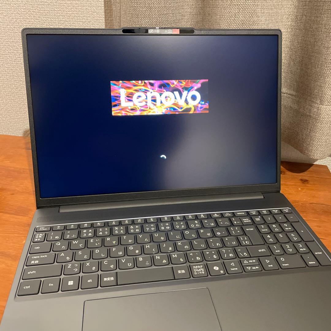 新品 ノートパソコン Lenovo IdeaPad Slim 3 15IRH10