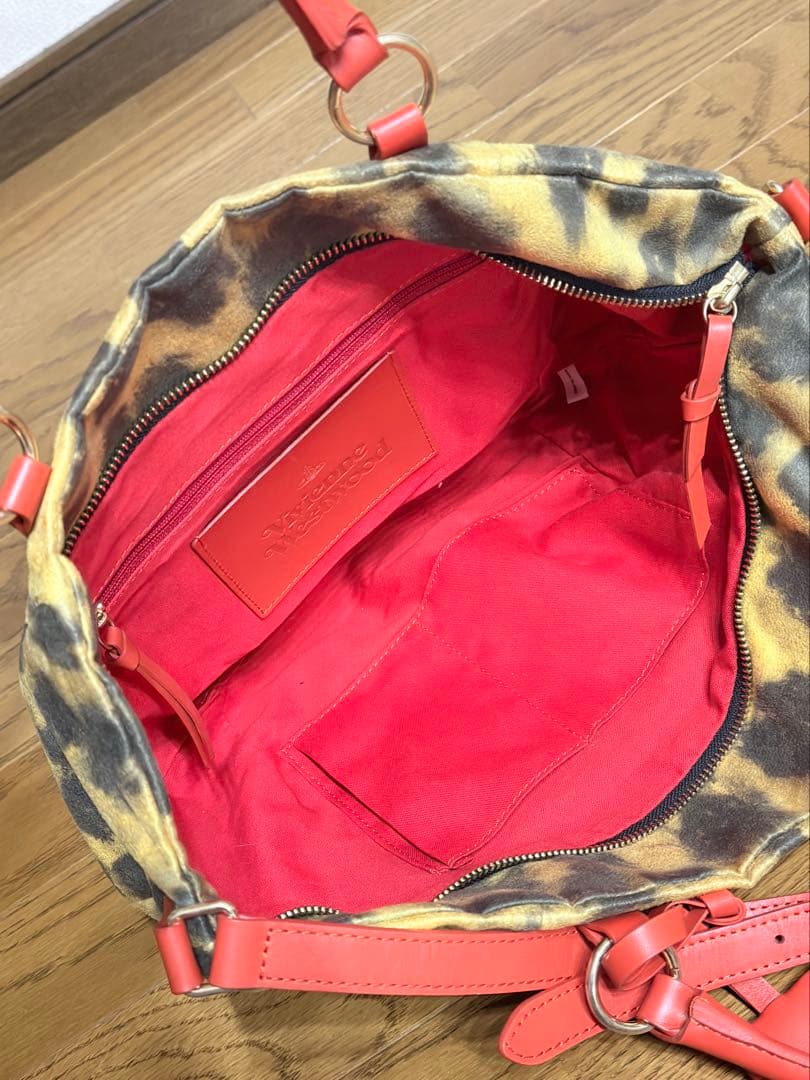 VivienneWestwood ショルダーバッグ ヒョウ柄 イエロー