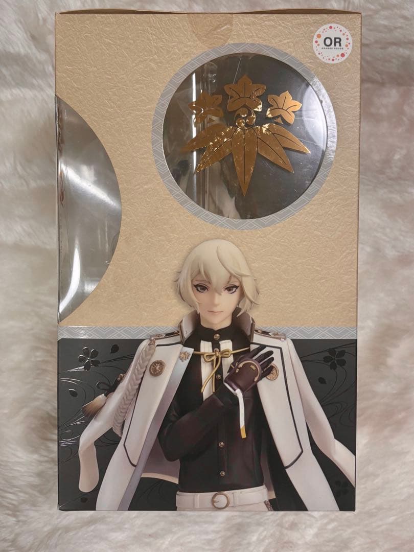 いち出品　髭切・膝丸スケールフィギュア(未開封、刀チャーム付き)