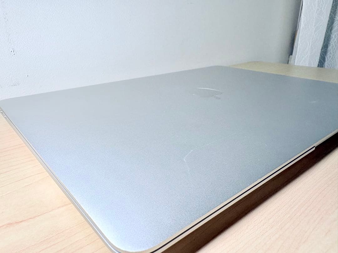 【付属品完備】 MacBook Air M1 シルバー　8GB / 256GB