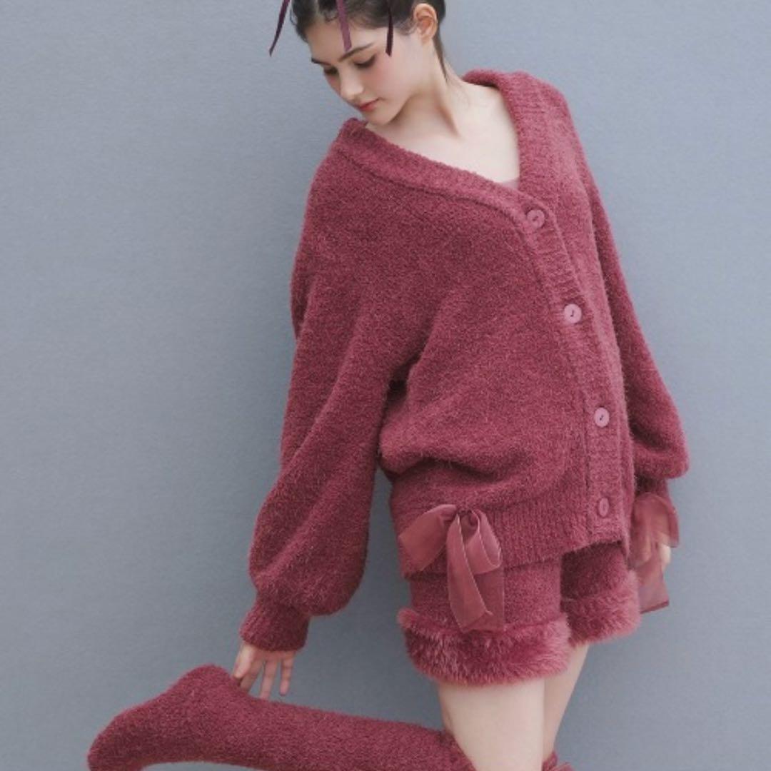 ピーチジョン PEACH JOHN フェザー カーディガン パンツ ソックス