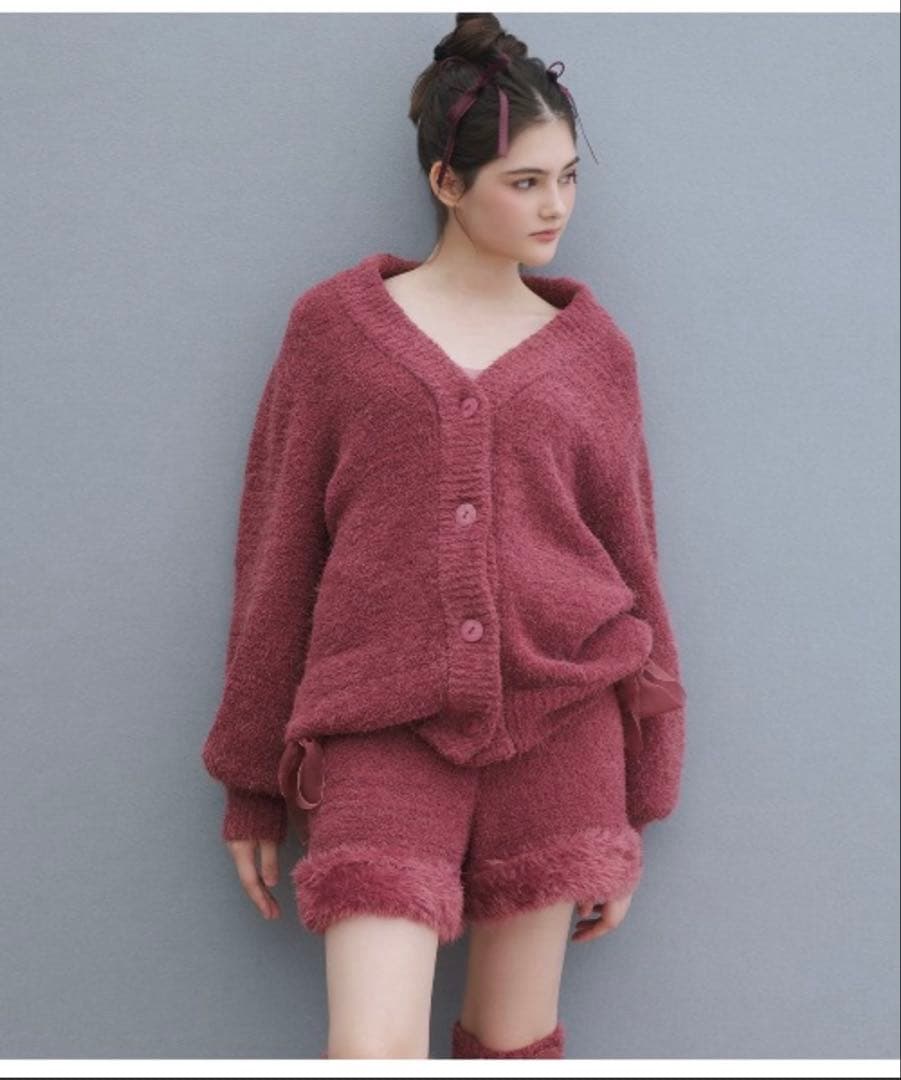 ピーチジョン PEACH JOHN フェザー カーディガン パンツ ソックス