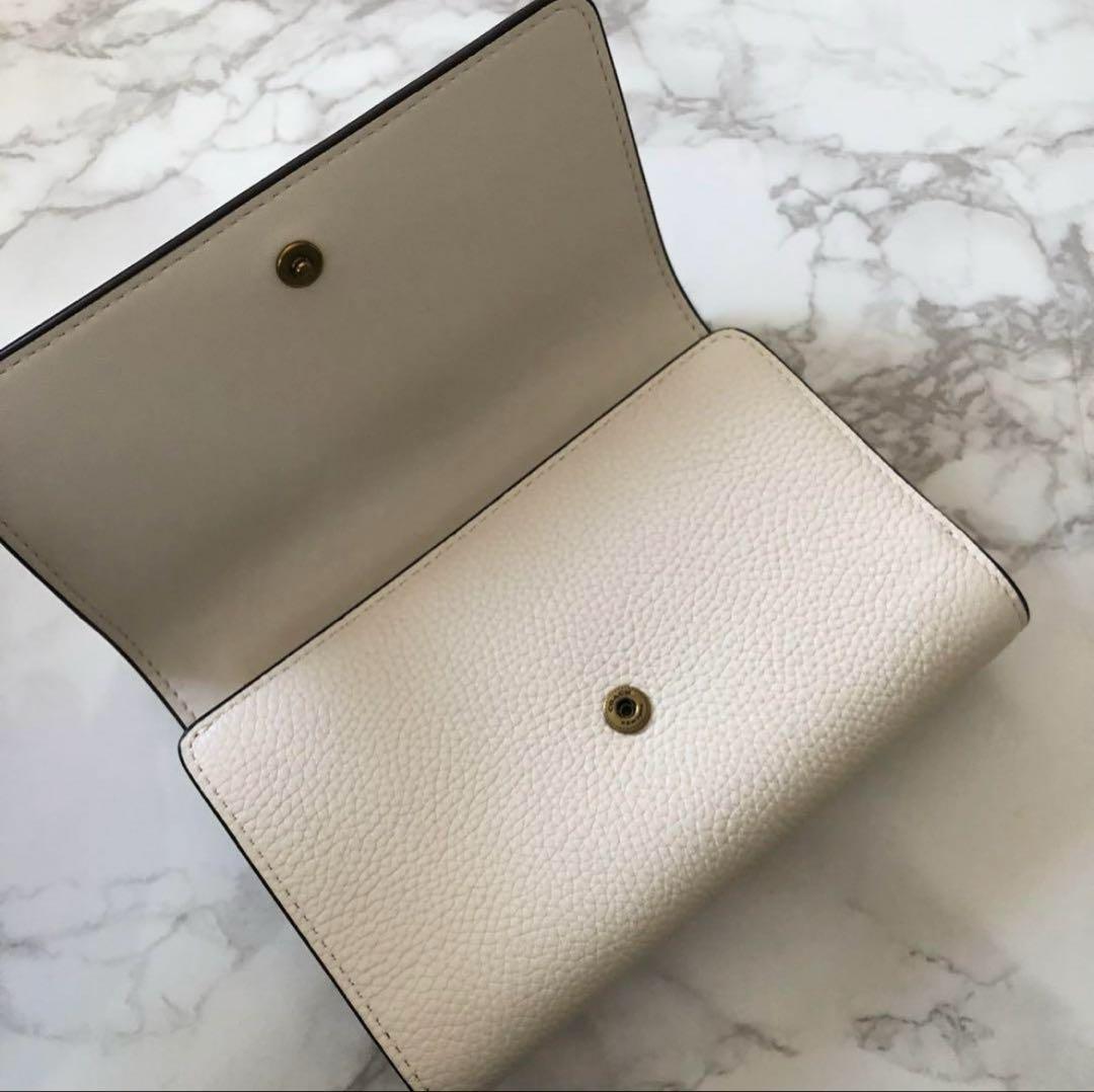 新品未使用 コーチ COACH 白 折り財布 ミディアム フラップ ウォレット