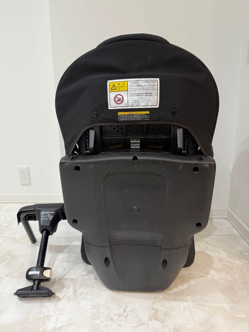 【美品】combi 360° ラクティアターン チャイルドシート CV-ETY