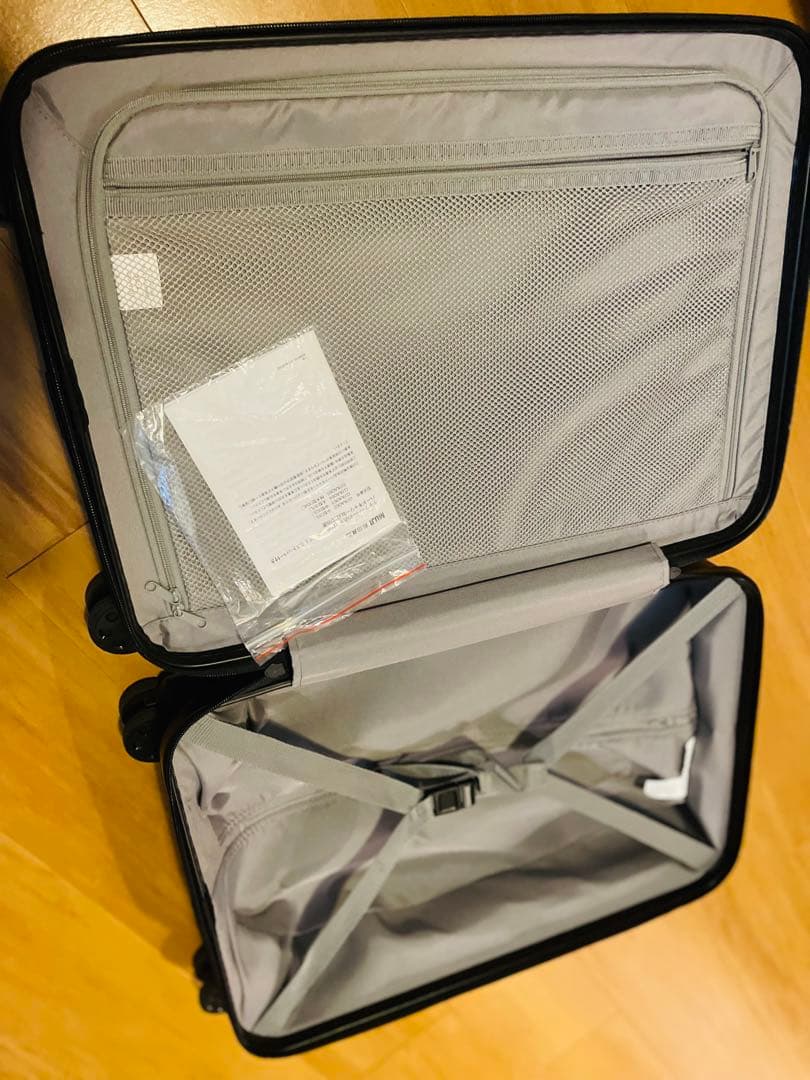 無印良品 ハードキャリーケース ブラック 35L ロック付き