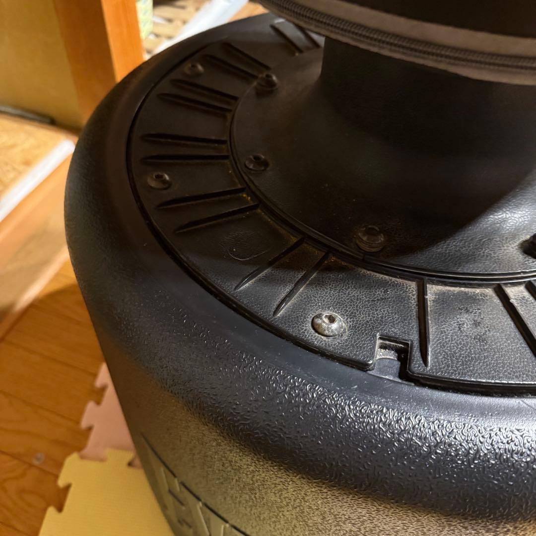 スタンド式のEVERLAST PowerCoreサンドバッグ