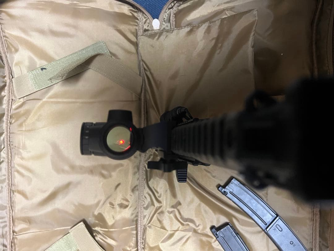 【東京マルイ】MP7 ガスブロ　フルカスタム品+マガジン3本