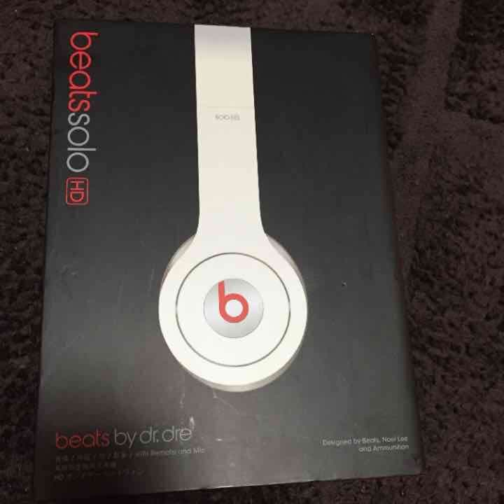 ビーツ・バイ・ドクタードレ beats