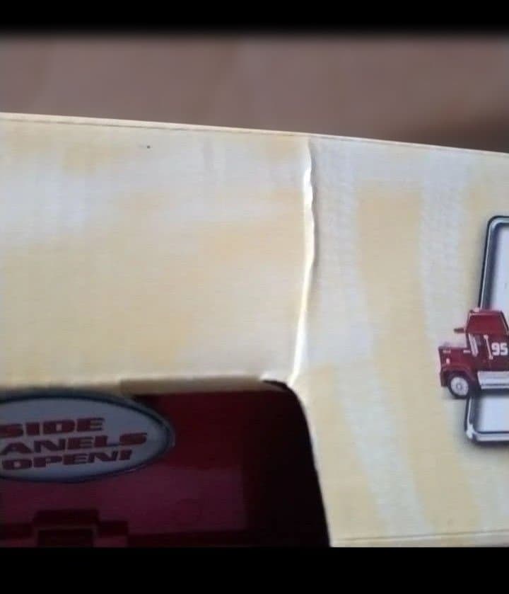 マテルカーズ　ROAD TRIPPIN’ MACK