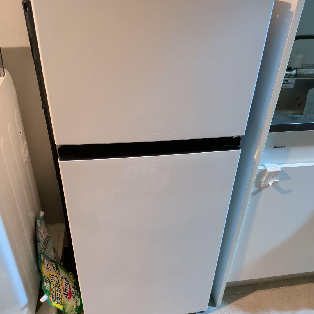 Hisense 冷蔵庫 ホワイト 3段棚付き