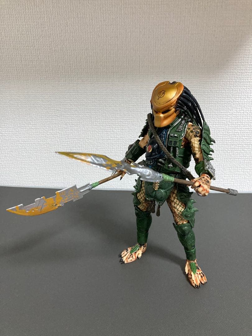 ネカ NECA ブロークンタスク　プレデター　BROKEN TUSK