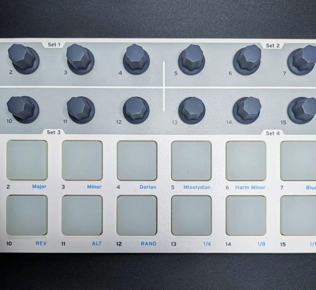 ARTURIA BeatStep MIDIパッドコントローラー シーケンサー