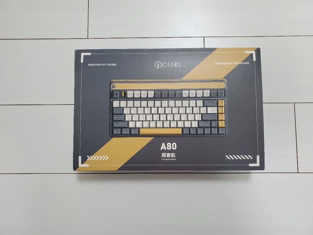 IQUNIX A80 メカニカルキーボード【赤軸】