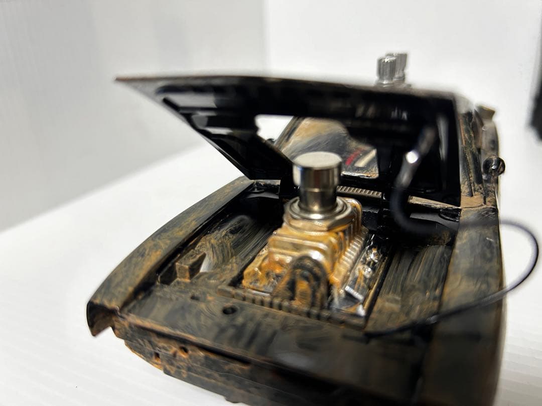 【アウトレット特価】V8 FUZZ ダッジ・チャージャー 終末世界仕様