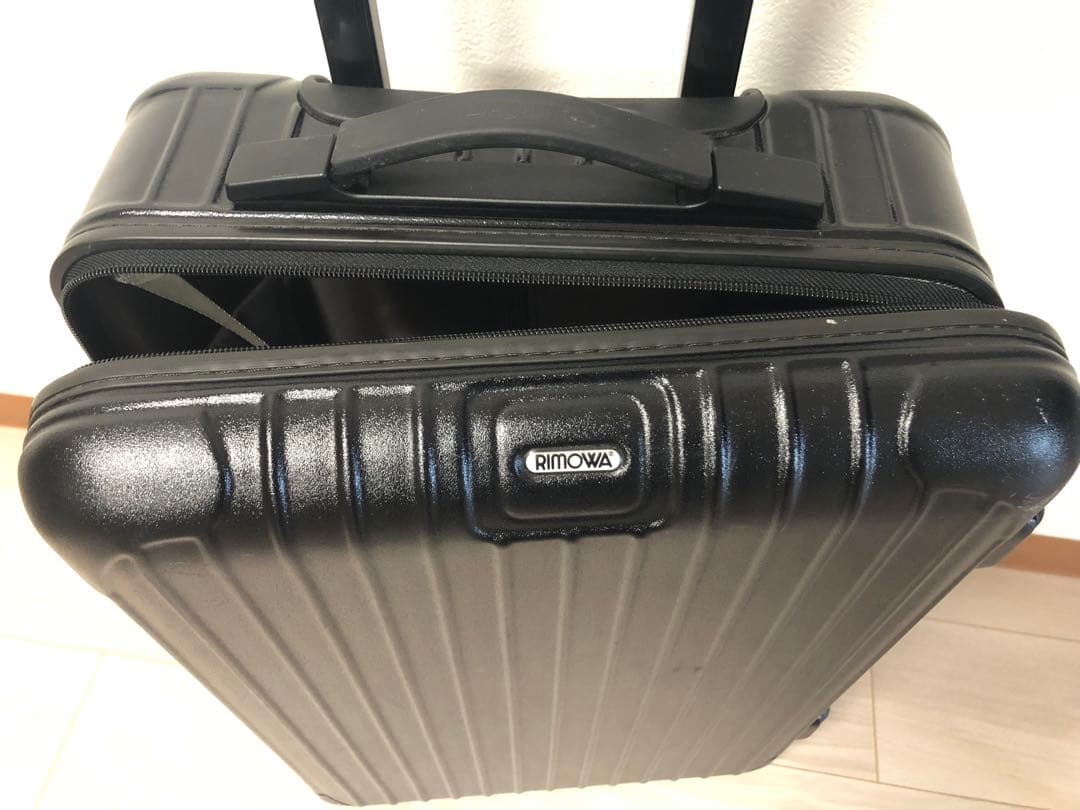 【中古廃盤品】リモワ サルサ 851.52 32リットル 2輪