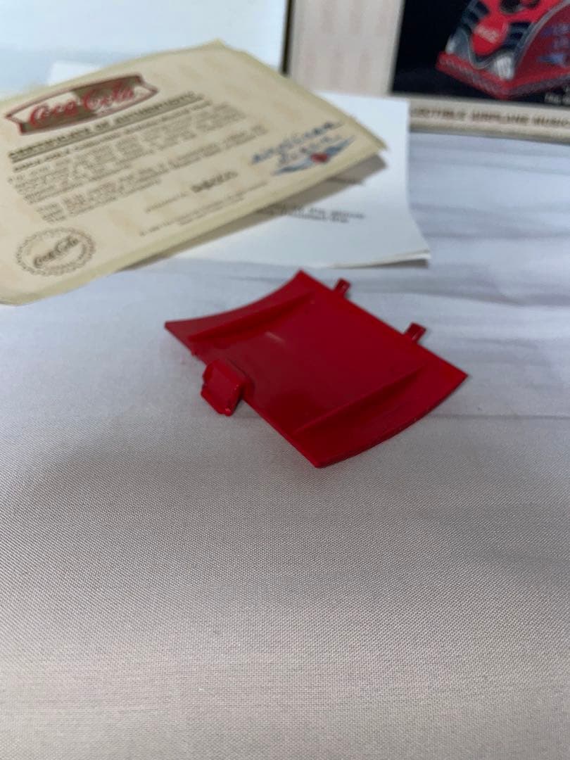 コカコーラ　貯金箱　飛行機