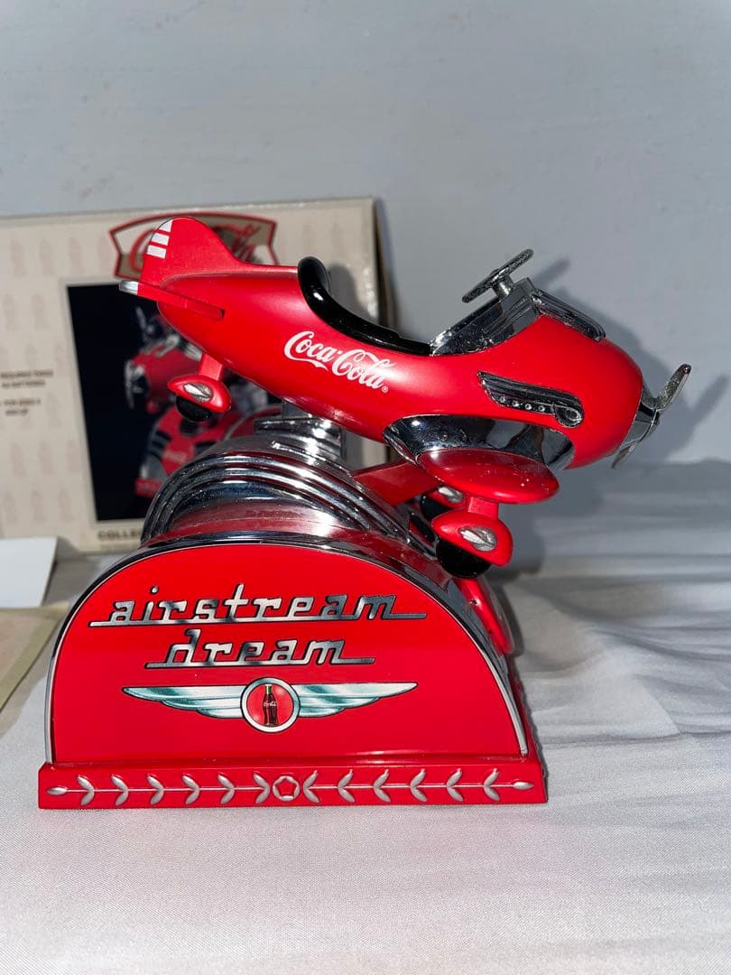 コカコーラ　貯金箱　飛行機