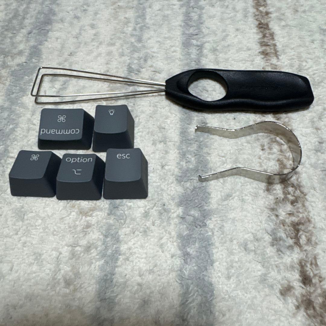 D*.様 Keychron K4(V2)メカニカルキーボードRGB赤軸