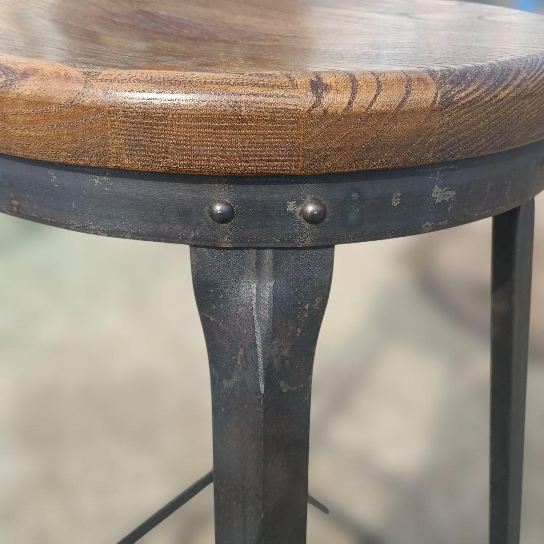 S*y様 5004）円形木製座面のアイアンスツール　ヴィンテージ　インダストリア