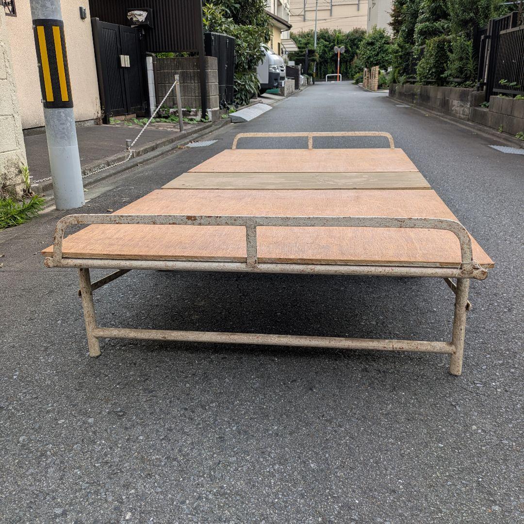 イギリスビンテージ 折り畳みベッド 簡易ベッド ビンテージ家具 インダストリアル