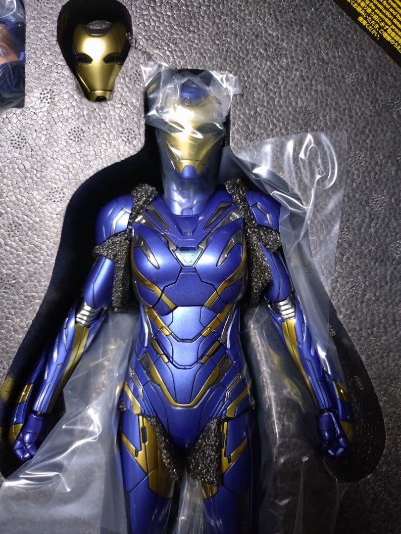 ホットトイズ　アイアンマン　マーク49 レスキュー