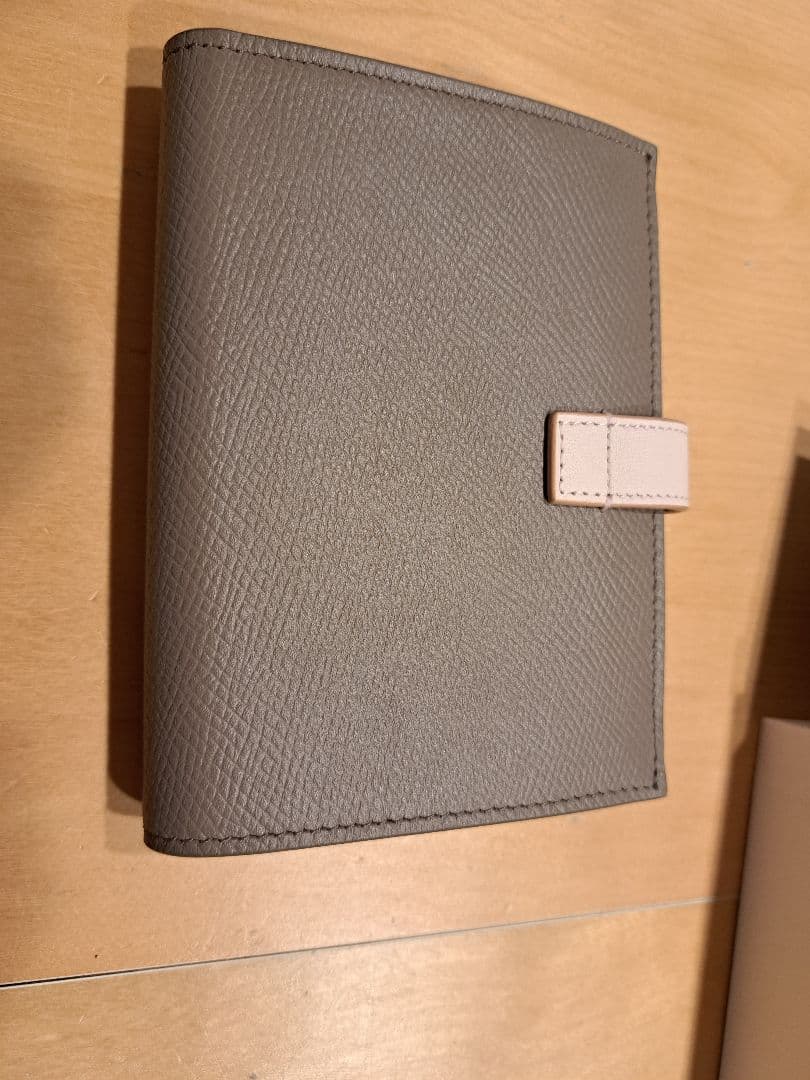 み　新品未使用　セリーヌ財布