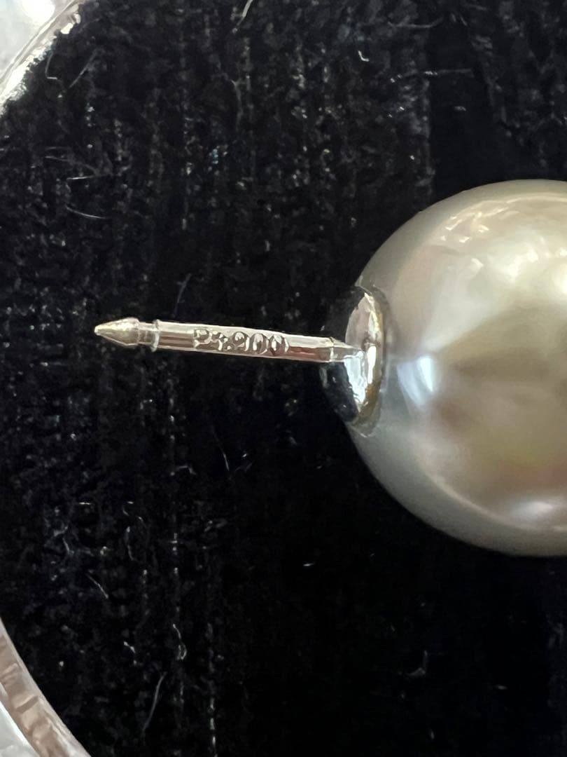 pt900 真珠 ピンブローチ ダイヤ付き