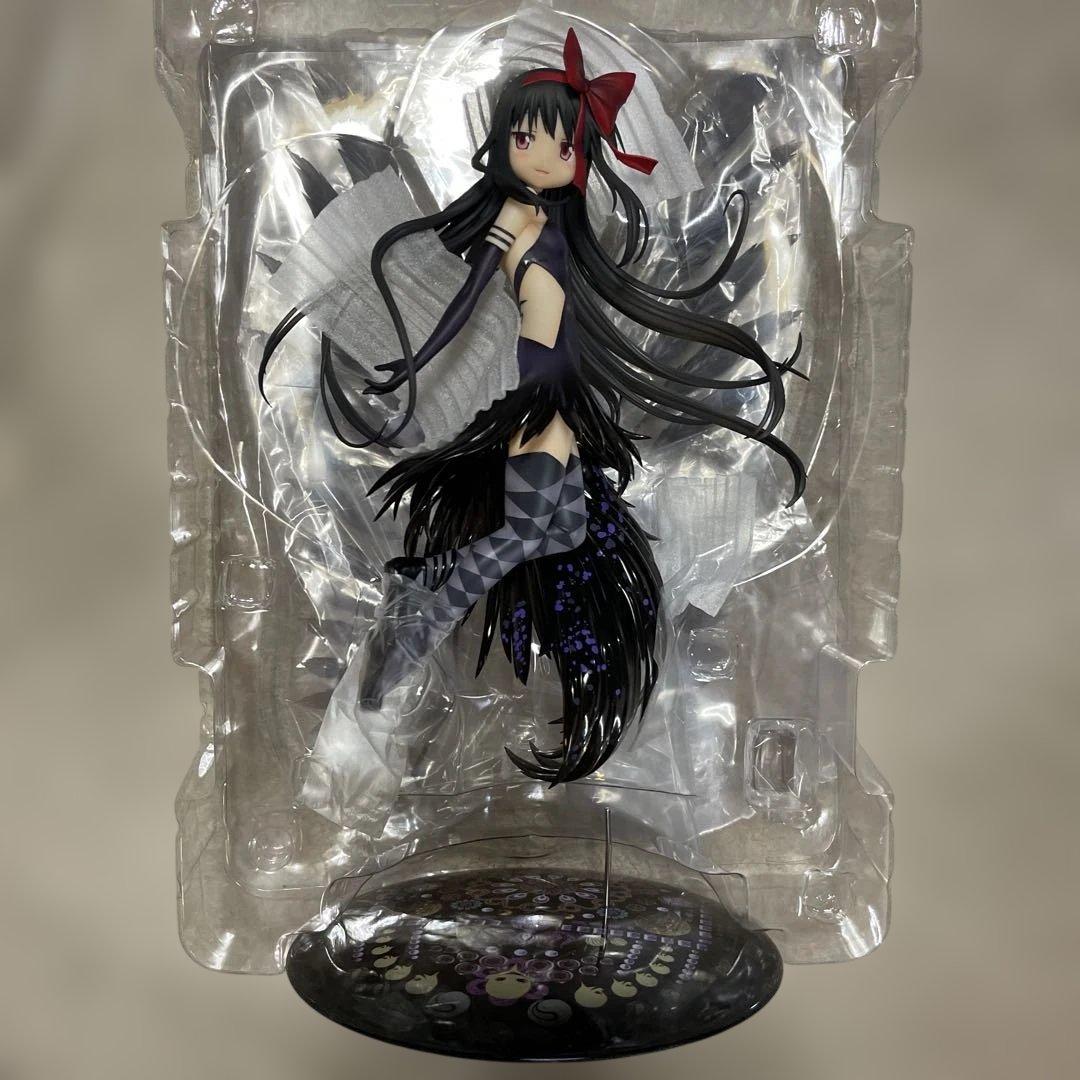 悪魔ほむら 叛逆の物語 1/8スケールフィギュア