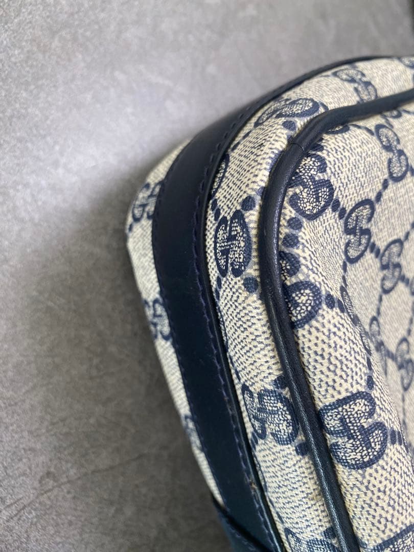 GUCCI GGパターン ショルダーバッグ ネイビー/アイボリー