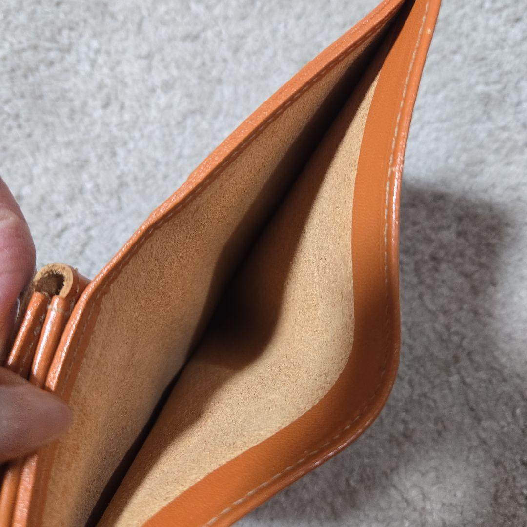 IL BISONTE 二つ折り財布