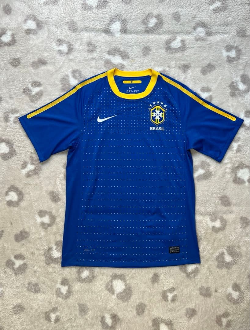 【希少/美品】ブラジル代表 2011 アウェイ ユニフォーム NIKE Sサイズ