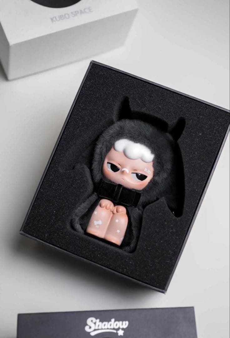 POPMART KUBO Shadow ぬいぐるみペンダント