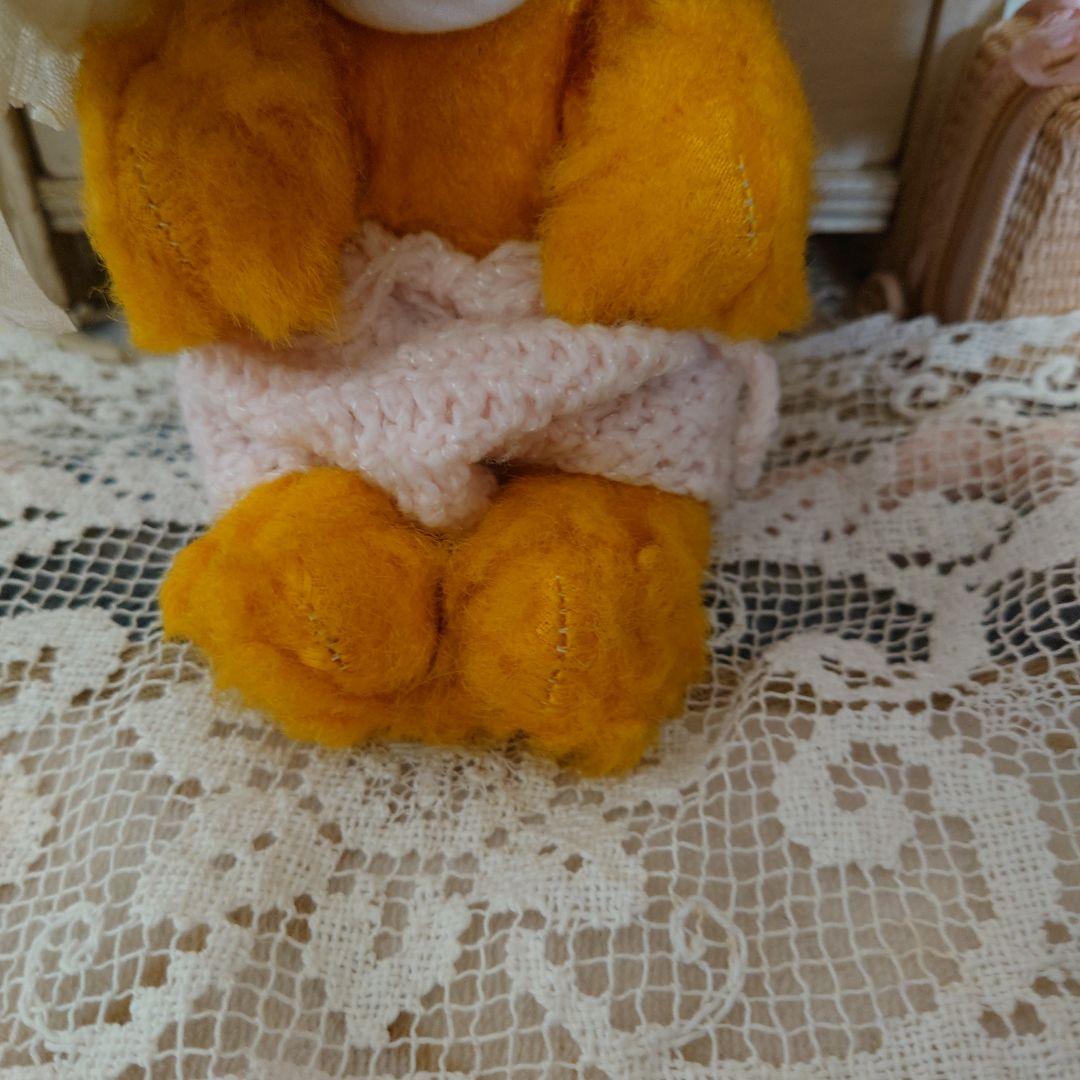 アンティークベア、お鼻なし、DDRちゃん、お洋服付き、左の黄色い子