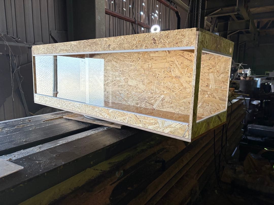 えのきまる　1004645 サイドアクリル天板金網　コーキング